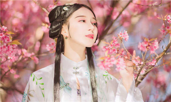 博尔塔拉供卵试管婴儿：助您实现家庭梦想的科学方案